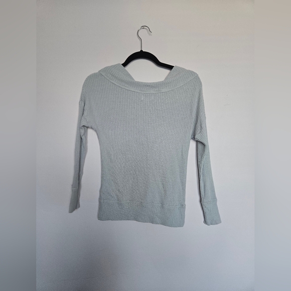 Lucky Brand Light Gray Waffle Knit Off the Shoulder Sweater - Picture 3 of 6